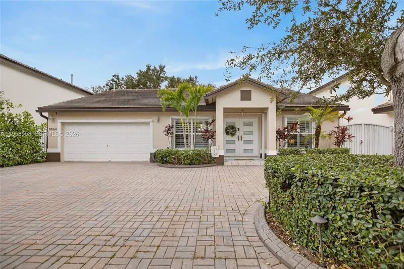 8864 Northwest 189th Terrace, Hialeah, FL 33018